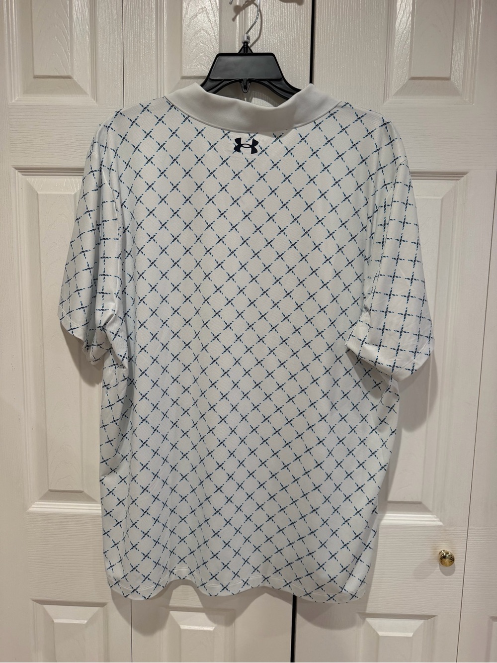 Under Armour White Polo with Navy Cross Pattern - Picture 6 of 6